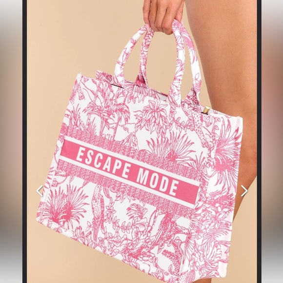 NEW Escape Mode Pink Print Tote - Picture 2 of 4